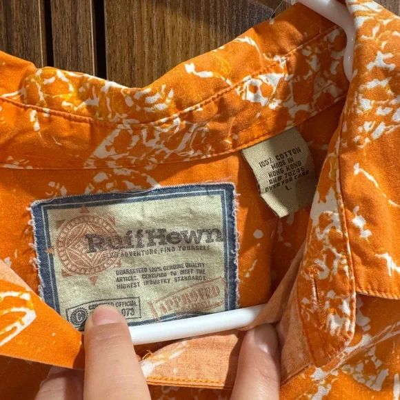 Ruff Hewn Orange and White Casual Hawaiian Button Down Shirt - Picture 2 of 6